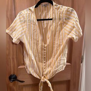 Madewell tie front shirt- good condition